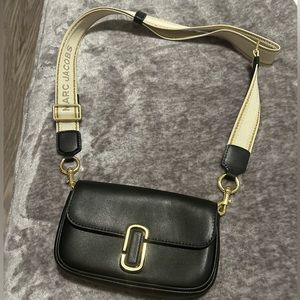 Gently-used Marc Jacobs purse